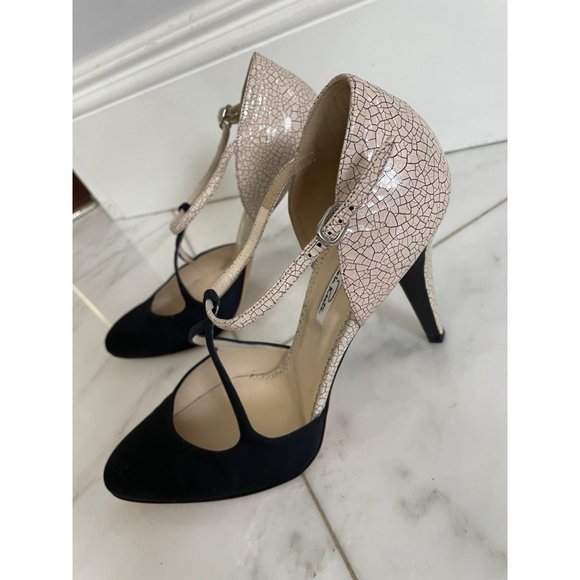 Oscar De La Renta Color block Beige And Black Heels Women’s EU 40 Or US 9-9.5 - Picture 2 of 11